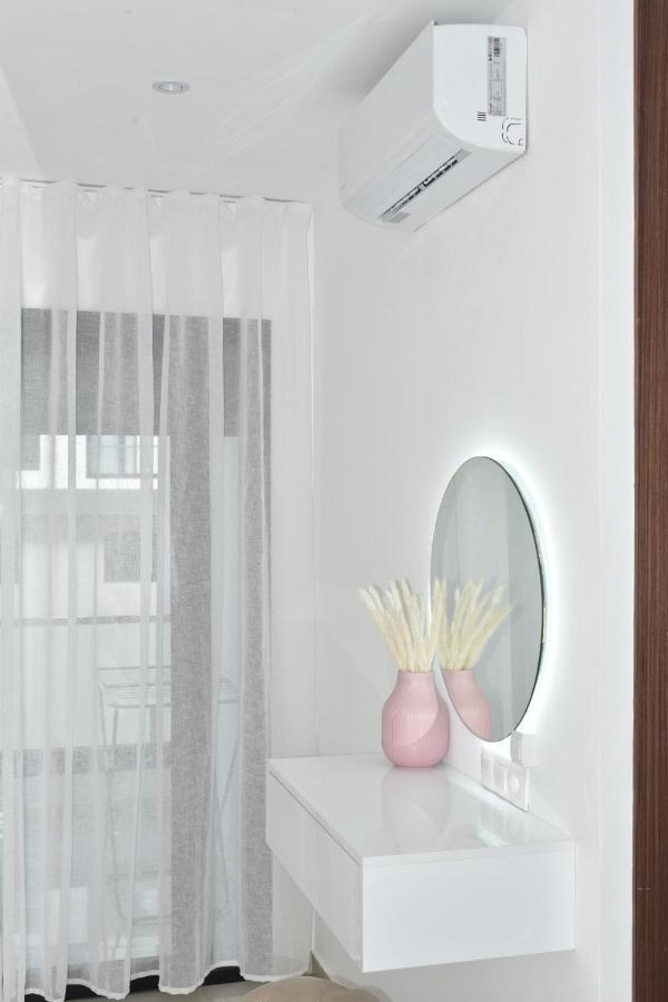Lovely Apartment With Pool & Gym Kenitra Bagian luar foto